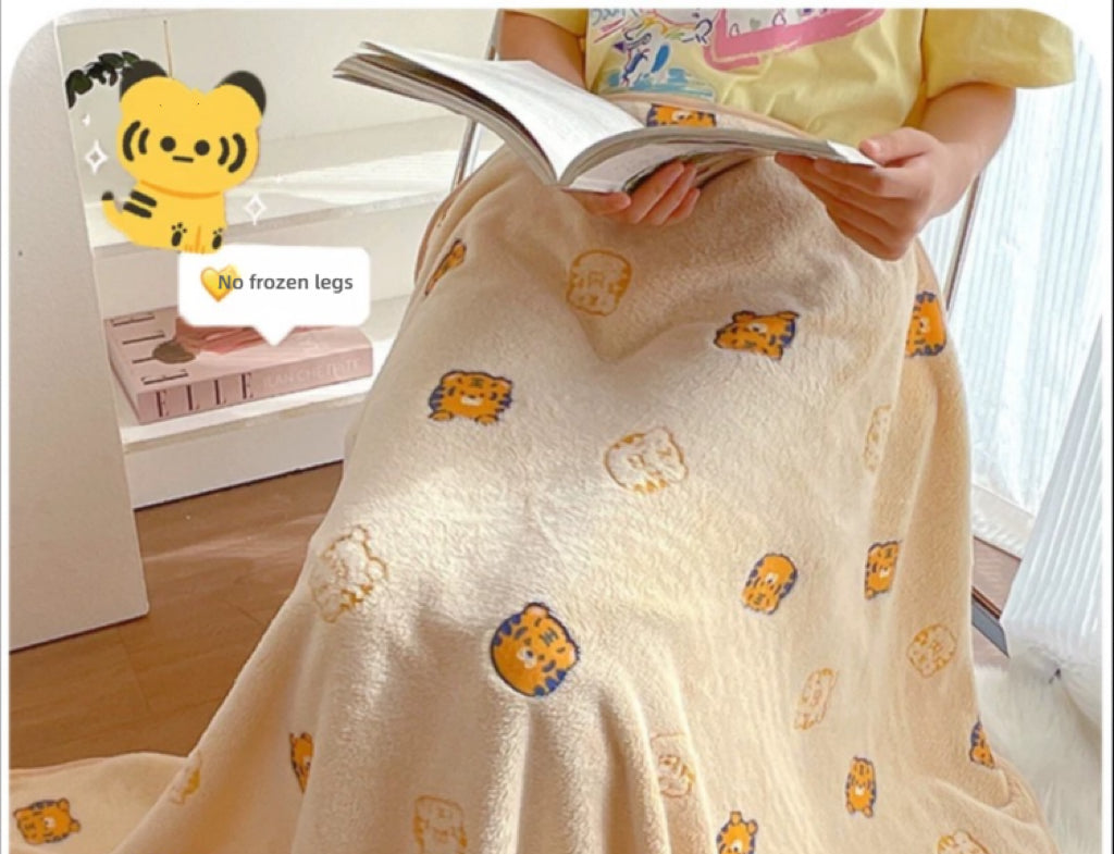 Foxmas Flannel office nap blanket dormitory sofa air conditioner blanket insulation blanket casual blanket