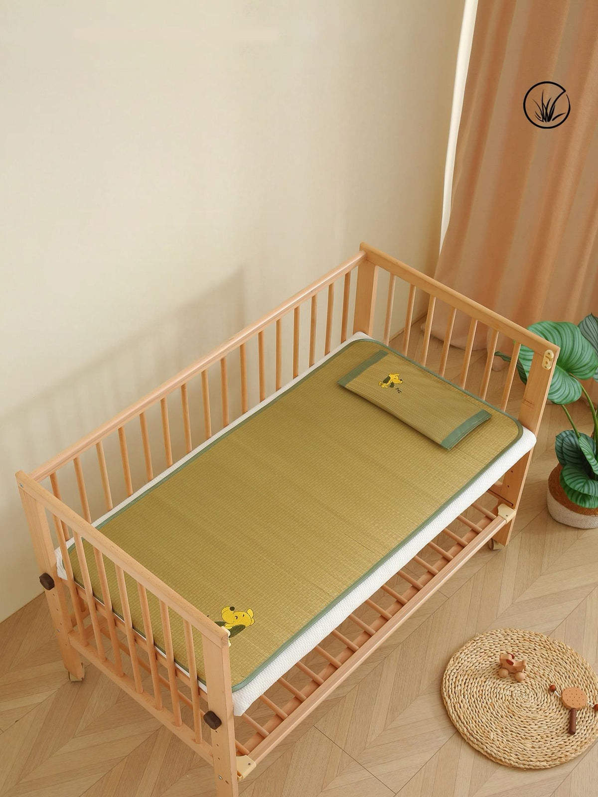 Goideal  Baby Rush Grass Cooling Mat 120×60cm, Natural Hand Woven Infant Crib Mat with Cute Cartoon Puppy Embroidery, Breathable Summer Sleeping Mat for Toddler Crib, No Filler
