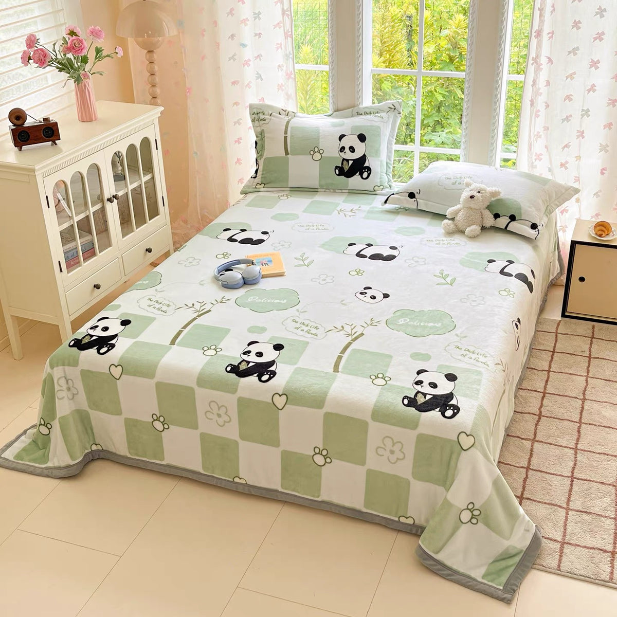 DETUM  Cute Panda Garden Checkerboard Milk Fleece Throw Blanket, Double Sided Soft Flannel Blanket, Cozy Lightweight Bed Blanket for Sofa Bedroom