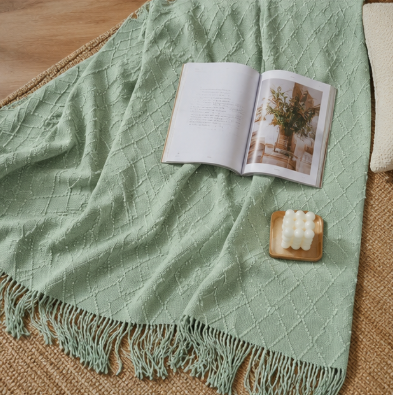 Comeet Sage Green Throw Blanket, Soft Lightweight Diamond Woven Blanket with Tassels, Decorative Boho Throw for Couch, Bed, Living Room, All Season Cozy Blanket for Home & Gifts
