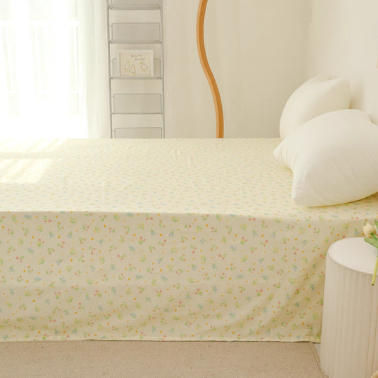 Toneed Soft Floral Printed Bed Sheet, Cream Yellow Base with Cute Wildflower Pattern, Breathable & Wrinkle Resistant Microfiber Bed Cover, Aesthetic Cottagecore Bedding for Bedroom, Guest Room
